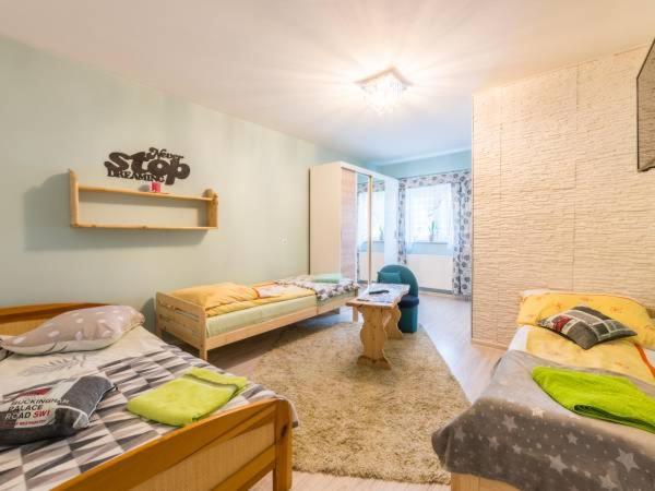 Amico Apartment Gron Exterior photo